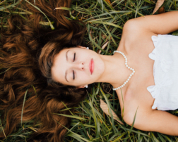 The Best Foods For Beautiful Skin and Healthy Hair – Reduce Acne Outbreaks – Nutrition Therapy
